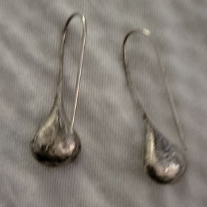 Ladies SS wire drop earrings